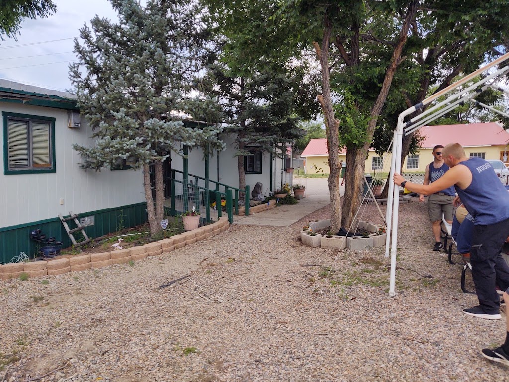 Cimarron House of Pizza | restaurant | 253 9th St, Cimarron, NM 87714, USA | 5753762130 OR +1 575-376-2130