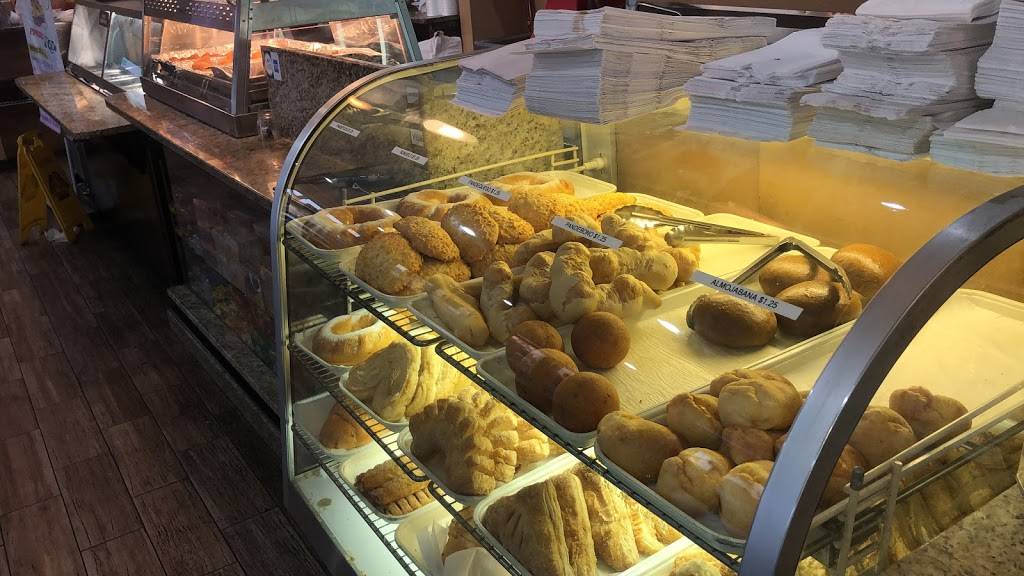 Antojitos Latin Cravings | restaurant | 2302 W Columbus Dr, Tampa, FL 33607, USA | 8132519499 OR +1 813-251-9499