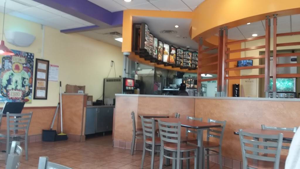 Taco Bell | meal takeaway | 700 Eastern Blvd, Essex, MD 21221, USA | 4103919032 OR +1 410-391-9032