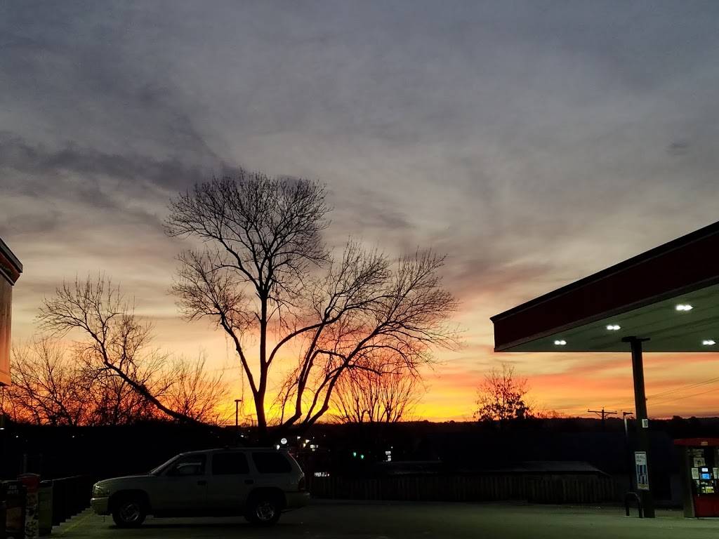 Caseys | meal takeaway | 1701 Harrison St, Batesville, AR 72501, USA | 8707930065 OR +1 870-793-0065