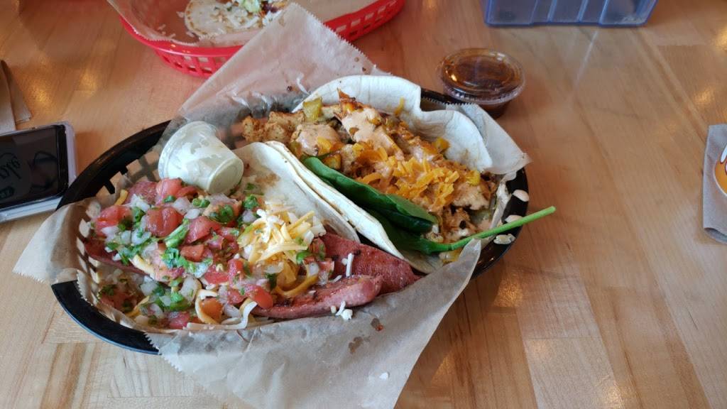 Torchys Tacos | restaurant | 2400 Times Blvd, Houston, TX 77005, USA | 7134870067 OR +1 713-487-0067