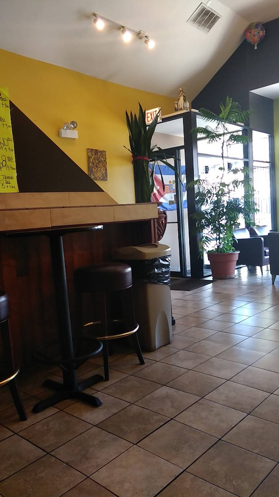 Cafeteria Yesenia | restaurant | 4244 S Ashland Ave, Chicago, IL 60609, USA | 7735238480 OR +1 773-523-8480