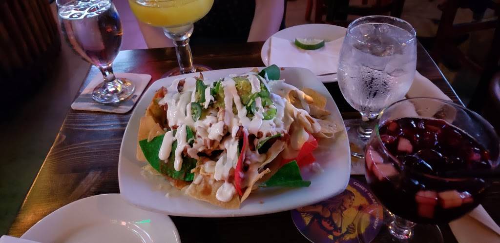 Inwood Bar & Grill | restaurant | 4892 Broadway, New York, NY 10034, USA | 2123043704 OR +1 212-304-3704