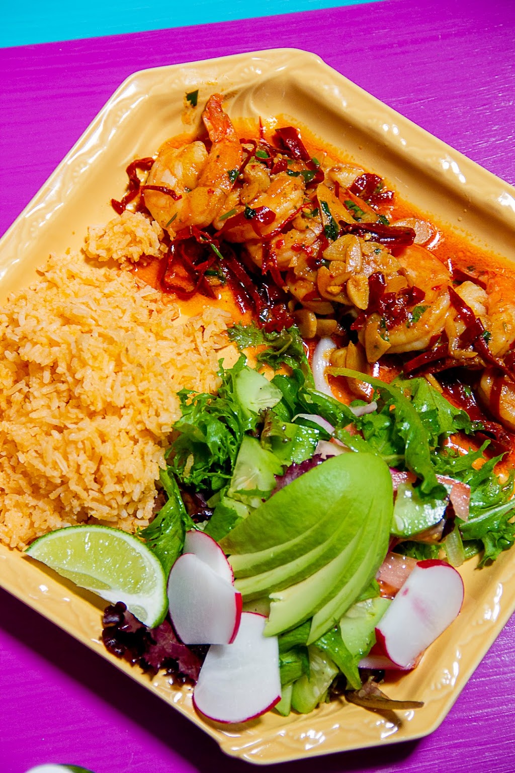 EL Palacio De Maria | restaurant | 35 N Main St, Port Chester, NY 10573, USA | 9143055747 OR +1 914-305-5747