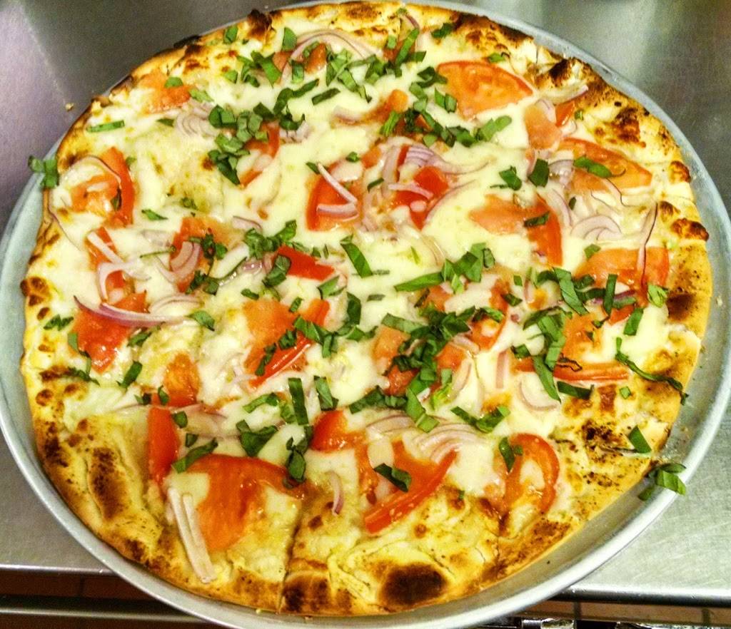 Anns Italian Restaurant | restaurant | 5969 S 108th Pl, Hales Corners, WI 53130, USA | 4144255040 OR +1 414-425-5040