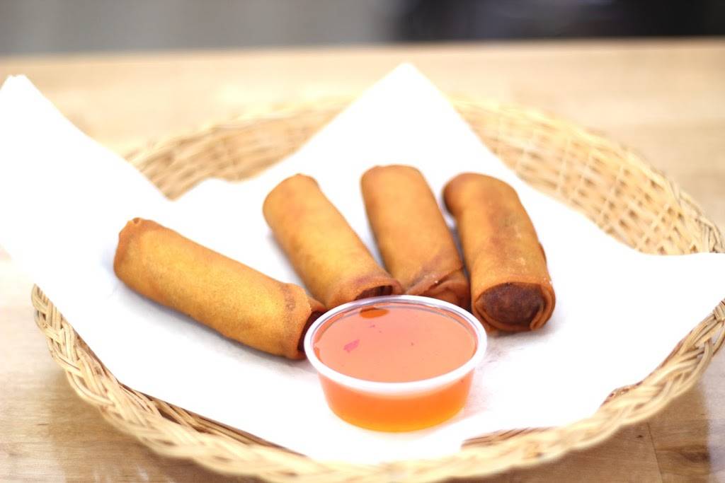 Rice Noodle Thai | meal delivery | 9523 Q St, Omaha, NE 68127, USA | 5313755050 OR +1 531-375-5050