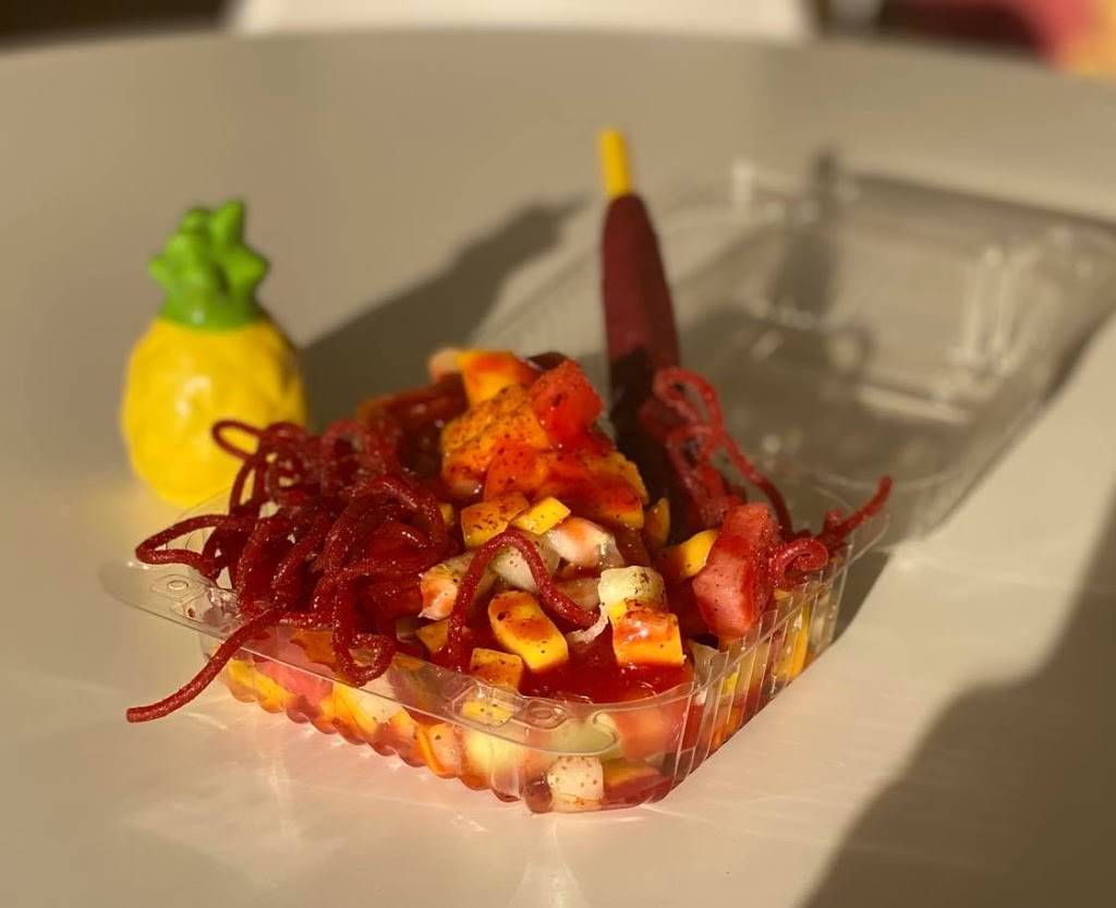 Las piñas | restaurant | 2003 McFarland Blvd E, Tuscaloosa, AL 35405, USA | 2057929512 OR +1 205-792-9512