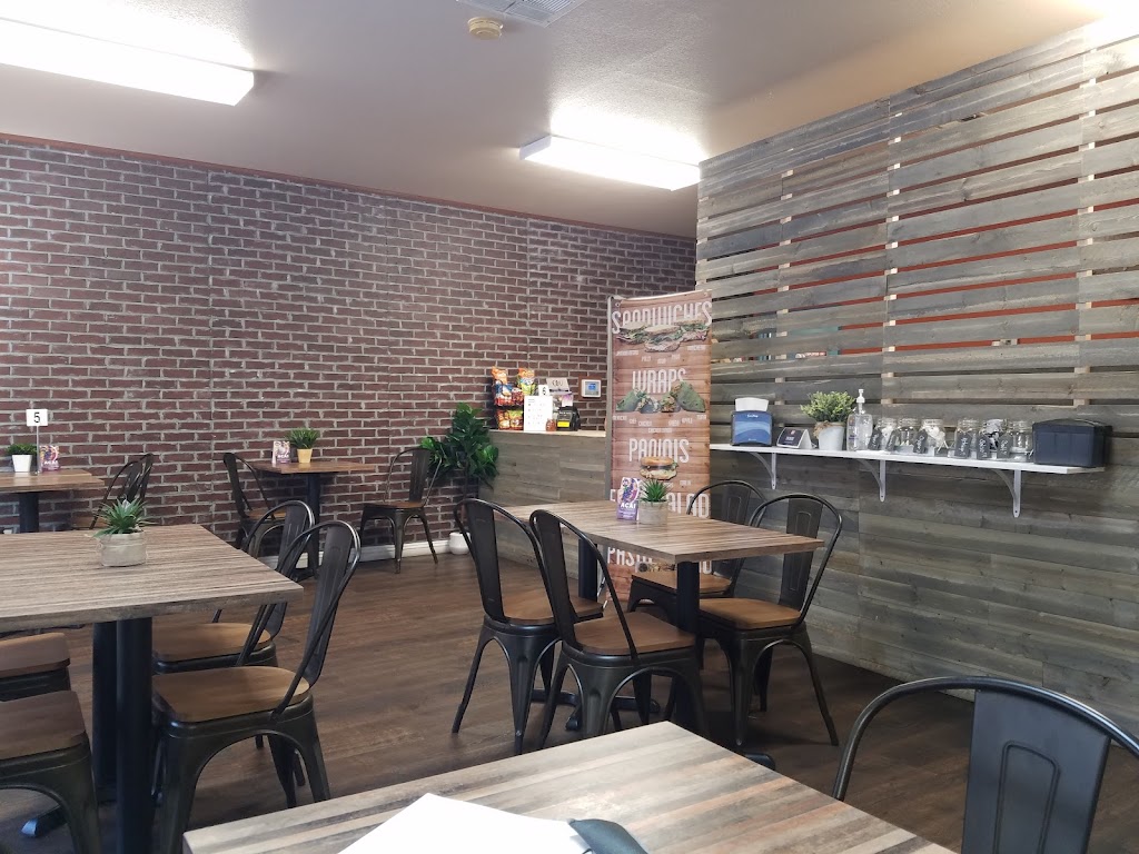 2GO Salads | restaurant | 210 E Cole Blvd #5, Calexico, CA 92231, USA | 7606189120 OR +1 760-618-9120