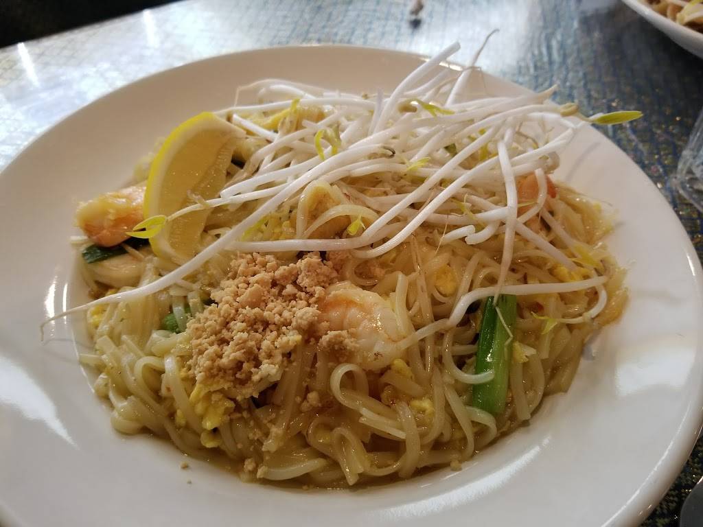 Sawasdee Thai Restaurant | restaurant | 6175 Haggerty Rd, West Bloomfield Township, MI 48322, USA | 2489261012 OR +1 248-926-1012