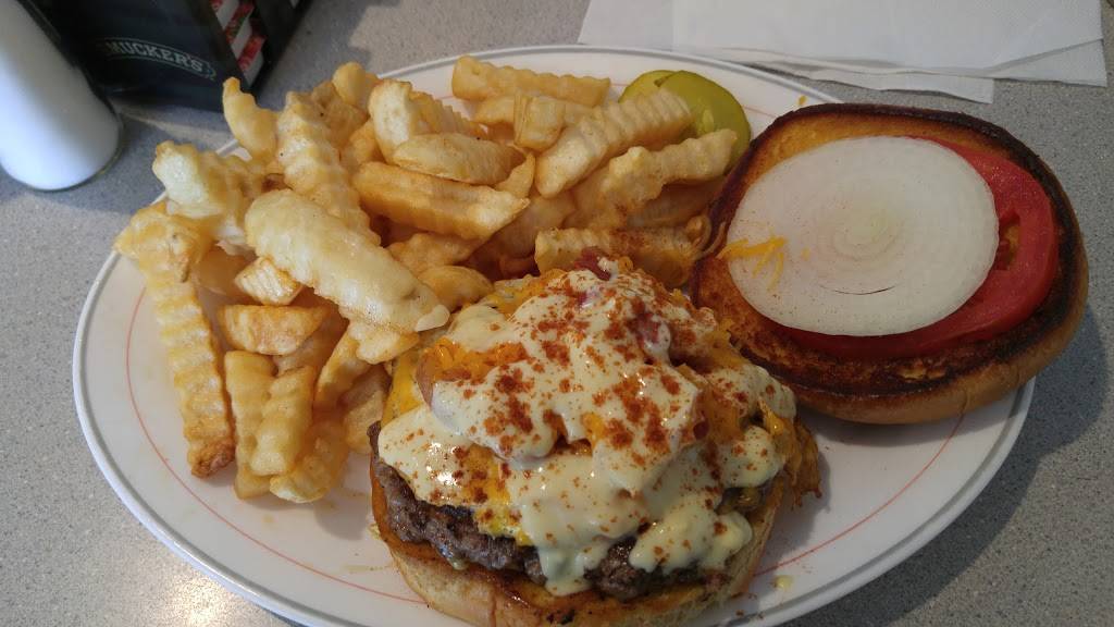 Jeannies Place | restaurant | 209 E Gottsche Ave, Eustis, FL 32726, USA | 3523570027 OR +1 352-357-0027