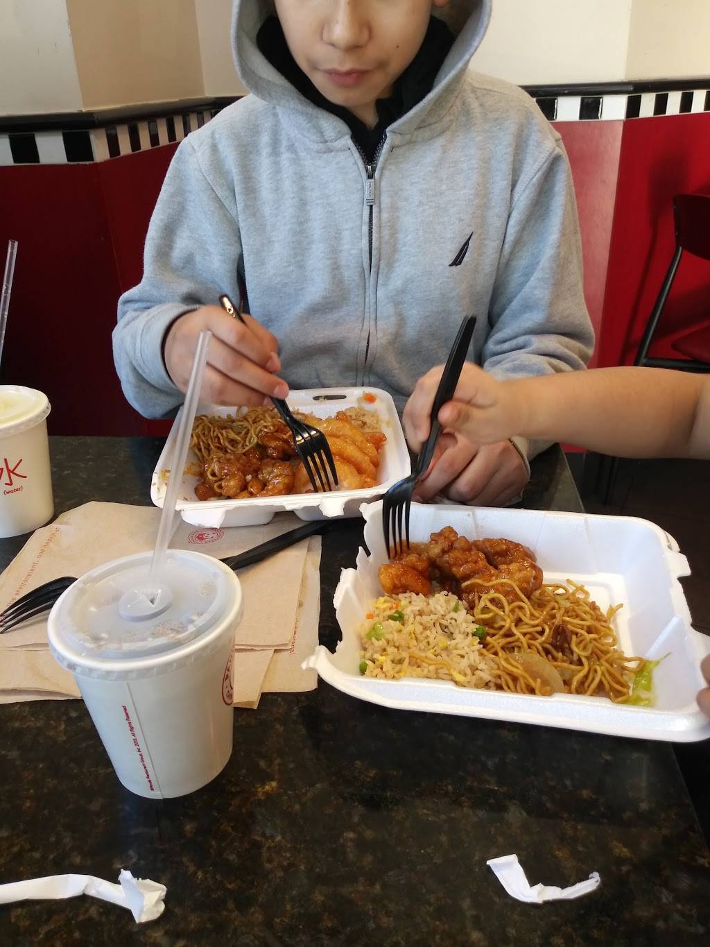 Panda Express | restaurant | 960 Park Ave N, Renton, WA 98055, USA | 4259172193 OR +1 425-917-2193