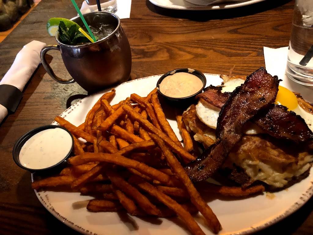 Grizzlys Wood-Fired Grill - Mankato | restaurant | 1700 E, Madison Ave, Mankato, MN 56001, USA | 5073851600 OR +1 507-385-1600