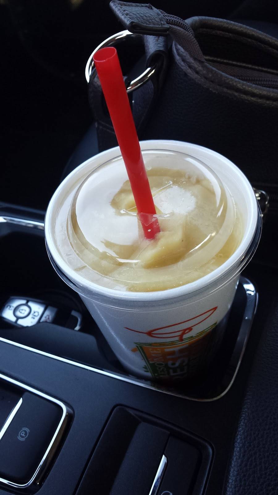 Tropical Smoothie Cafe | restaurant | 25780 Pontiac Trail, South Lyon, MI 48178, USA | 2482786336 OR +1 248-278-6336