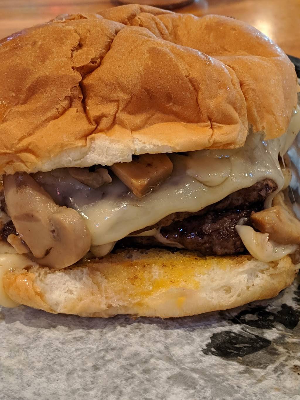 Brewsters Bar & Grill | restaurant | 9856 50th St W, Lonsdale, MN 55046, USA | 5077442370 OR +1 507-744-2370