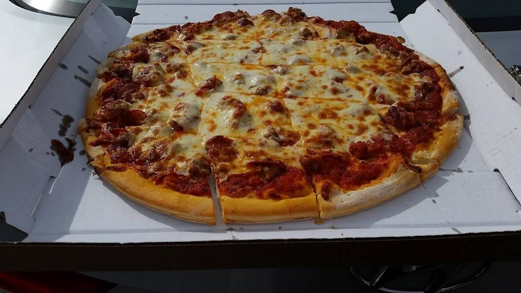 Opsahls Homemade Pizza | restaurant | 3301 11th St, Rockford, IL 61109, USA | 8153999671 OR +1 815-399-9671