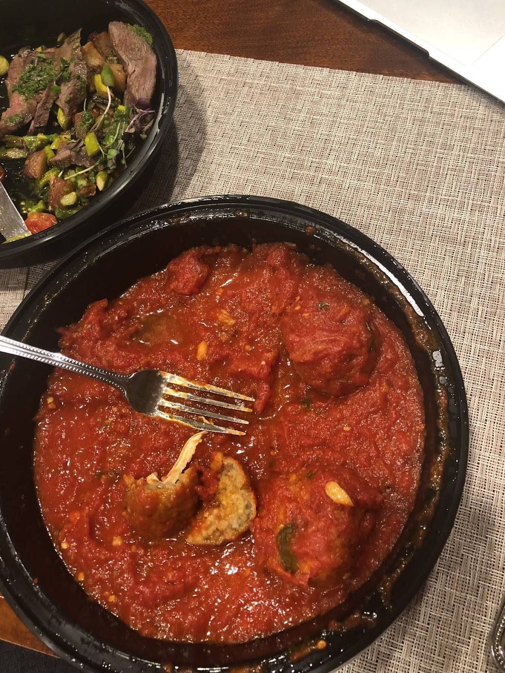 Dinos Restaurant | restaurant | 12 Tappan Rd, Harrington Park, NJ 07640, USA | 2017674245 OR +1 201-767-4245