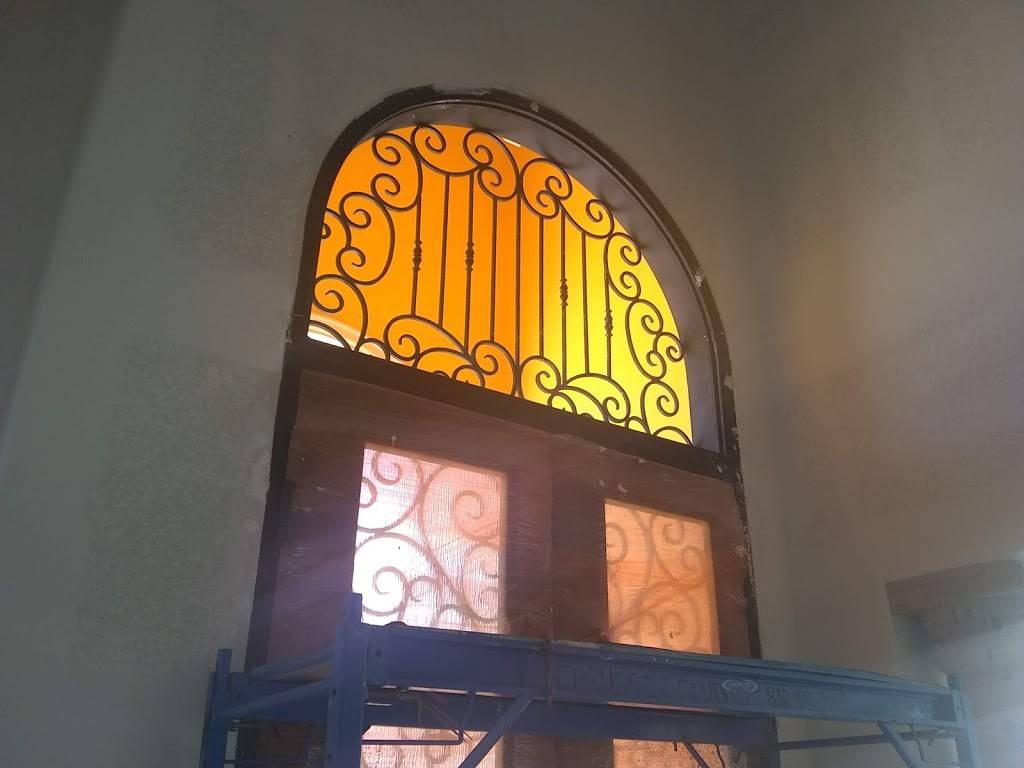 Corner Store | meal takeaway | 16222 Wallisville Rd, Houston, TX 77049, USA | 2814571173 OR +1 281-457-1173