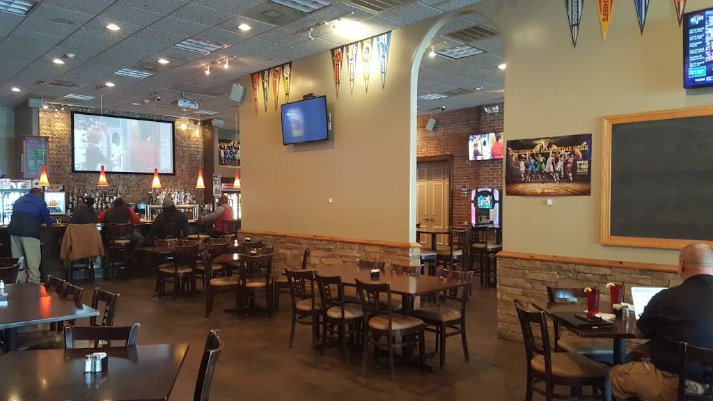 Griffs Restaurant & Sports | restaurant | 509 High St, Portsmouth, VA 23704, USA | 7576063990 OR +1 757-606-3990
