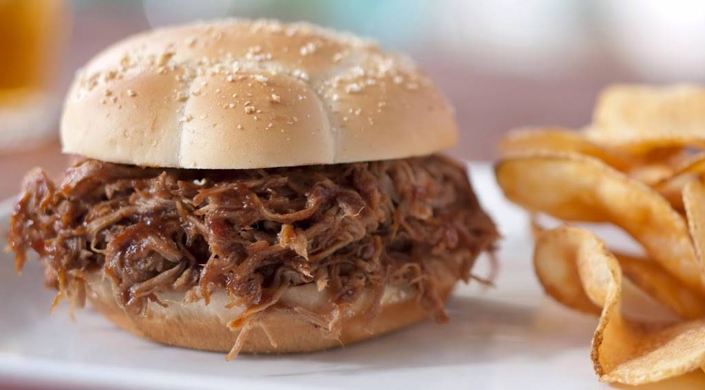 Warming Hut | restaurant | 2902 Osceola Pkwy, Orlando, FL 32830, USA | 4079393463 OR +1 407-939-3463