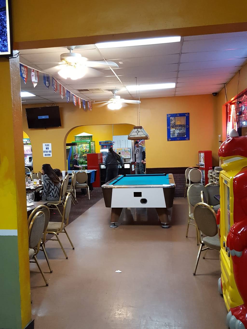 Antonious Pizza | restaurant | 10400 Beaumont Ave # A, Cherry Valley, CA 92223, USA | 9517698822 OR +1 951-769-8822