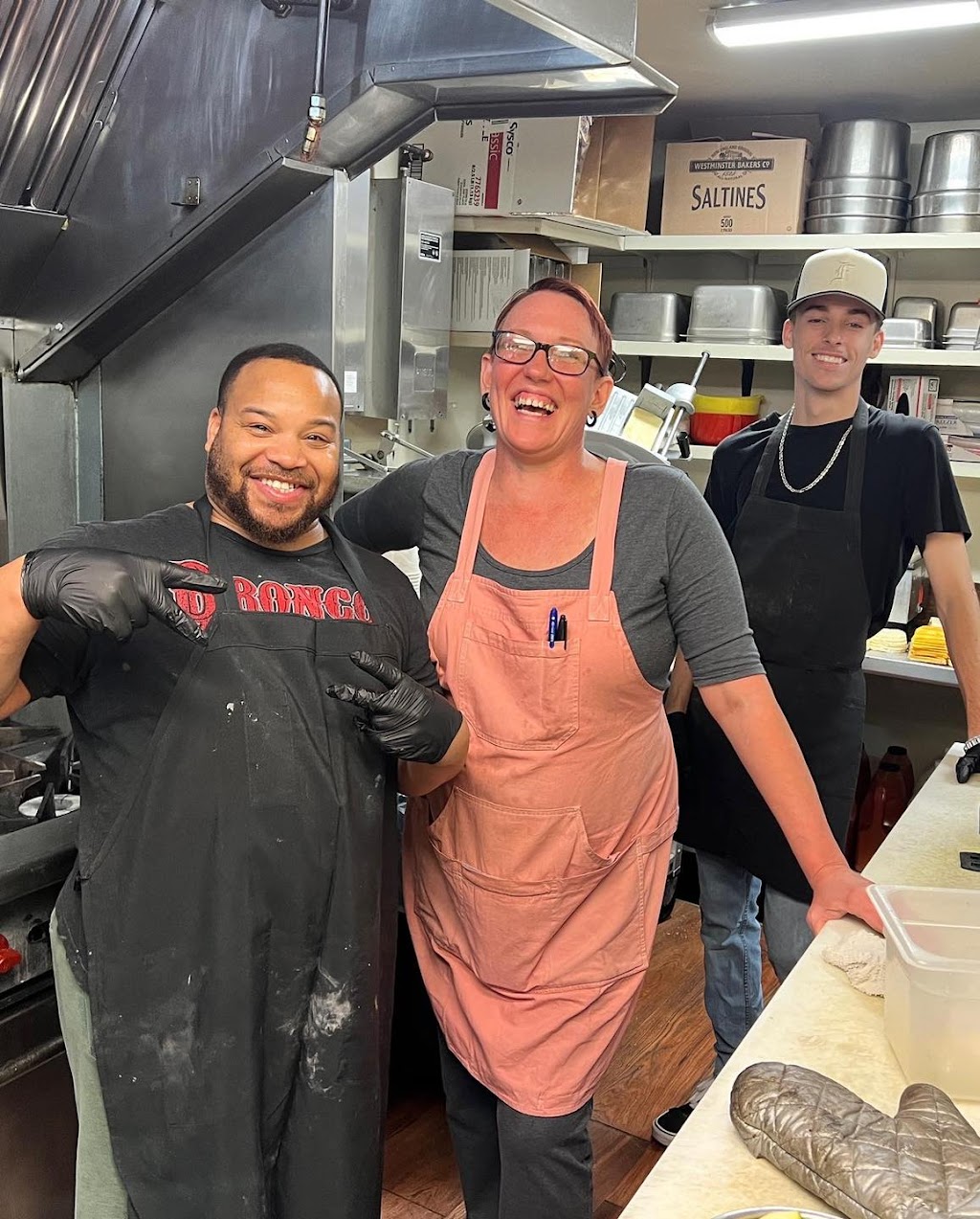 Brave Bull | restaurant | 91115 N Willamette St, Coburg, OR 97408, USA | 5413445077 OR +1 541-344-5077