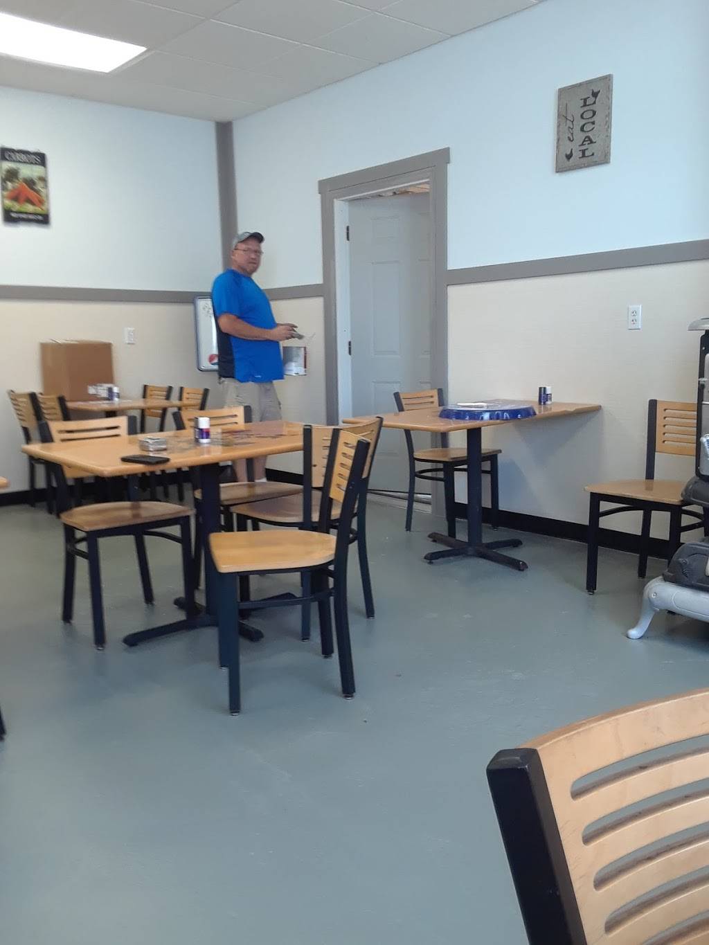 Mona Lisas Restaurant | restaurant | 12 S High St, Mowrystown, OH 45155, USA | 9374423333 OR +1 937-442-3333