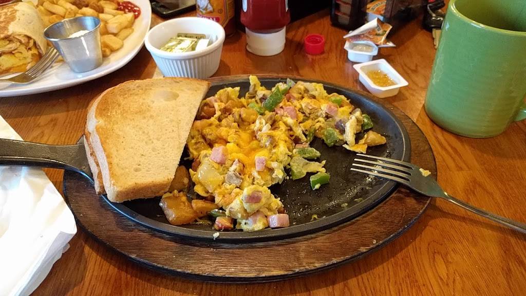 Tack House Pub | restaurant | 4401 Harrodsburg Rd, Lexington, KY 40513, USA | 8592240099 OR +1 859-224-0099