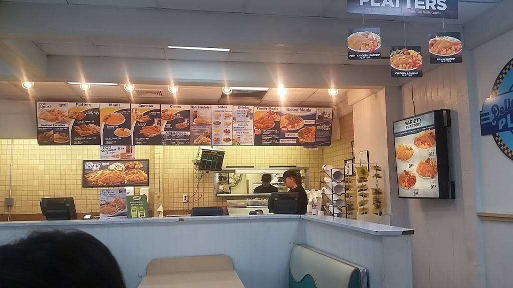 Long John Silvers | restaurant | 6042 Lake Worth Blvd, Fort Worth, TX 76135, USA | 8178033015 OR +1 817-803-3015