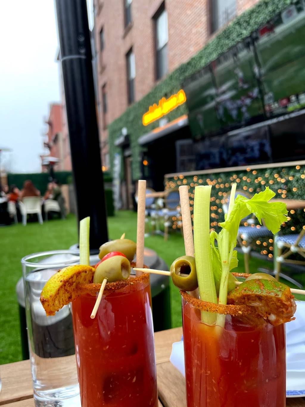 Court Street Tavern | restaurant | 449 Court St, Brooklyn, NY 11231, USA | 9292980321 OR +1 929-298-0321