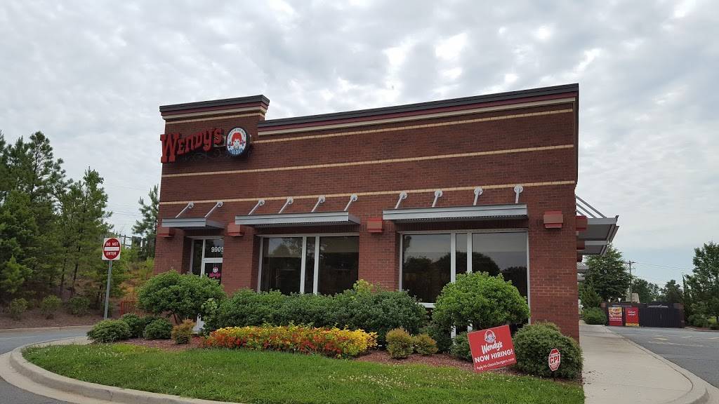 Wendys | restaurant | 9905 Northlake Centre Pkwy, Charlotte, NC 28216, USA | 7049211120 OR +1 704-921-1120