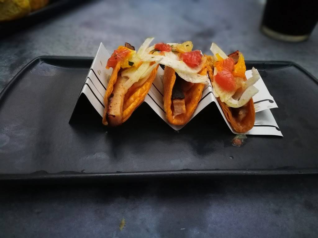 Raleighs Bar & Grill | restaurant | 2438 Telegraph Ave, Berkeley, CA 94704, USA | 5102805319 OR +1 510-280-5319