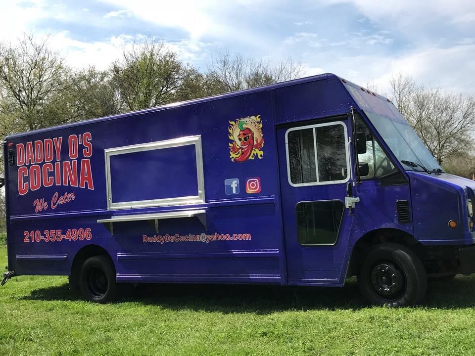 Daddy O’s Cocina | restaurant | 1689 S Ellison Dr, San Antonio, TX 78245, USA | 2103554996 OR +1 210-355-4996