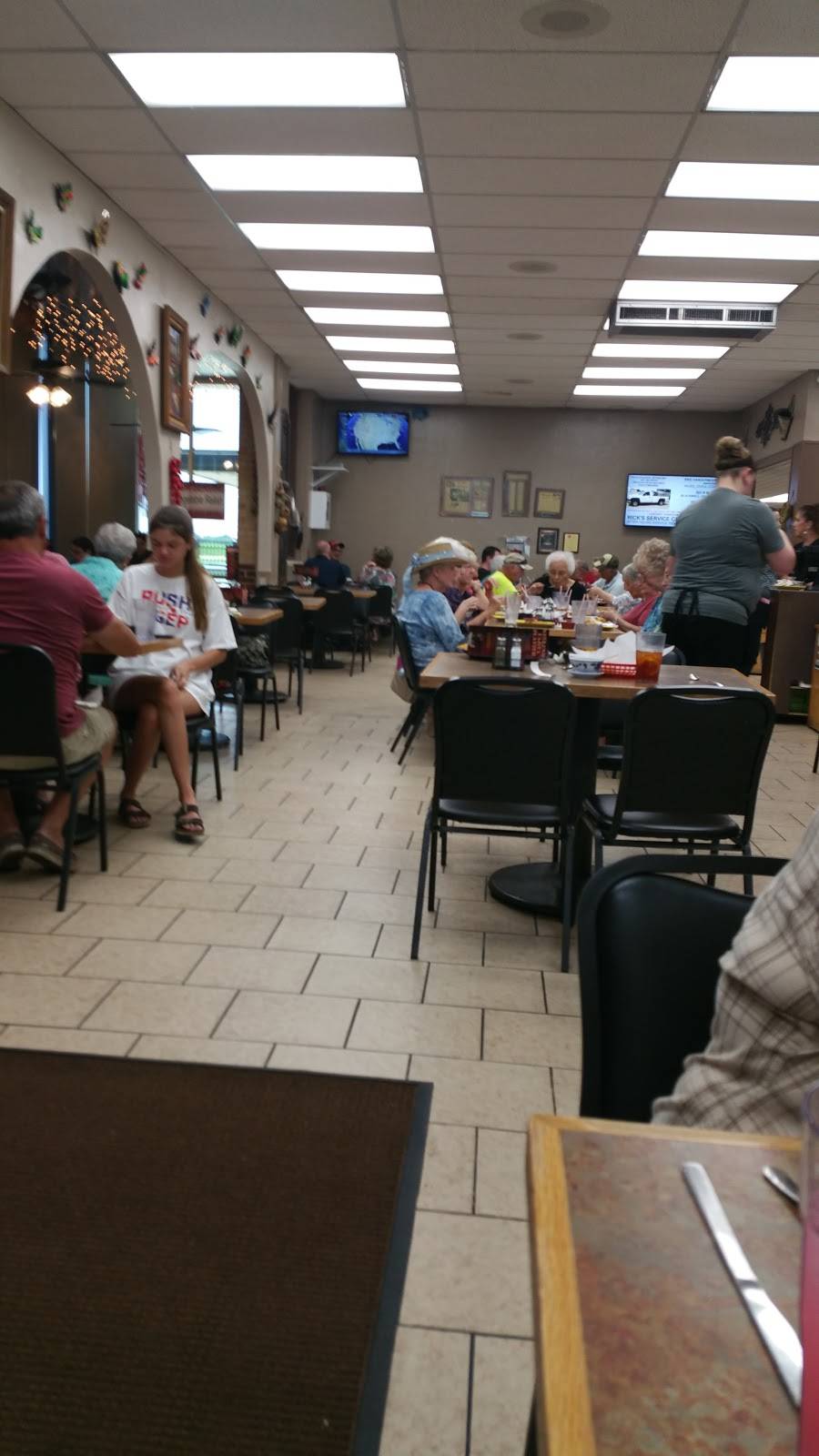 Enriques Mexican Restaurant Inc | restaurant | 2213 N Waverly St Ste 3, Ponca City, OK 74601, USA | 5807625507 OR +1 580-762-5507