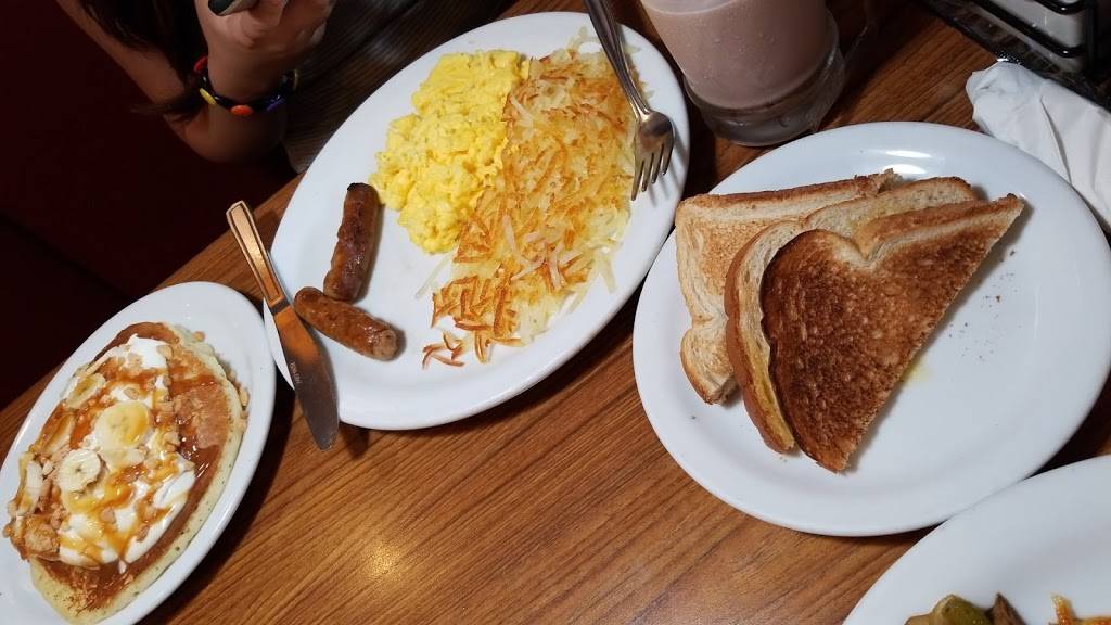 Dennys | restaurant | 1410 Seawall Blvd, Galveston, TX 77550, USA | 4097635954 OR +1 409-763-5954