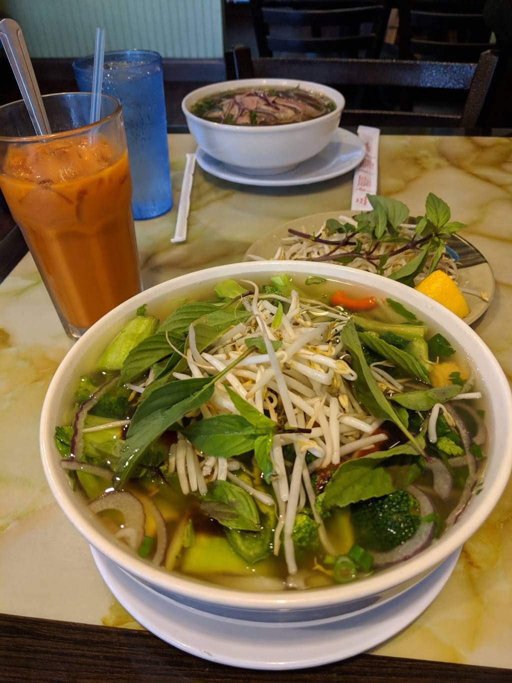 Pho King Way | restaurant | 24000 Alicia Pkwy # 22, Mission Viejo, CA 92691, USA | 9494725464 OR +1 949-472-5464