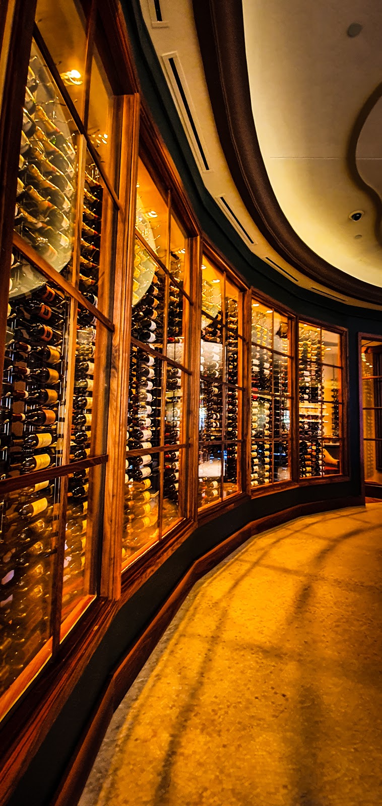 Cipresso (in Seminole Hard Rock Hollywood) | restaurant | 1 Seminole Way, Davie, FL 33314, USA | 9542485945 OR +1 954-248-5945