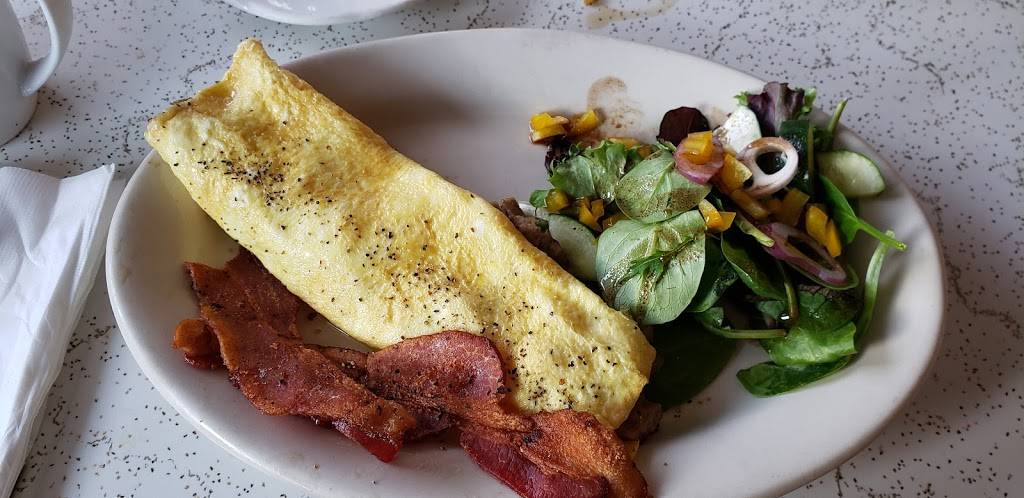 Eat Woodstock | restaurant | 4374 W Woodstock Rd, Woodstock, VT 05091, USA | 8026726025 OR +1 802-672-6025