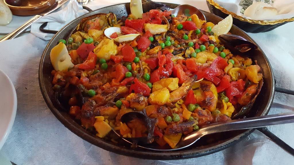 Paella House | restaurant | 12701 S John Young Pkwy Suite117, Orlando, FL 32837, USA | 4077306500 OR +1 407-730-6500