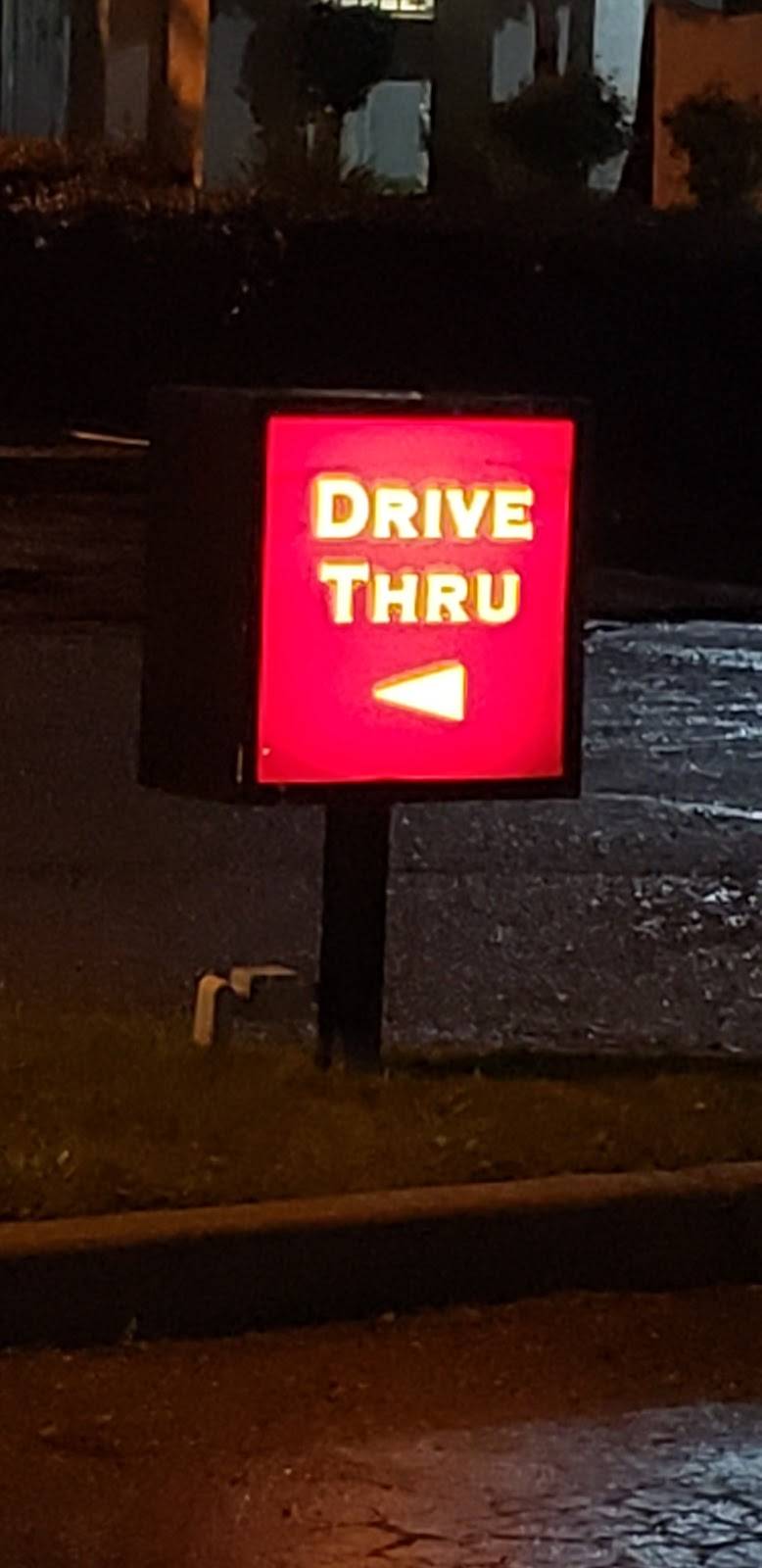 Carls Jr. | restaurant | 4400 Central Pl, Fairfield, CA 94534, USA | 7078642122 OR +1 707-864-2122