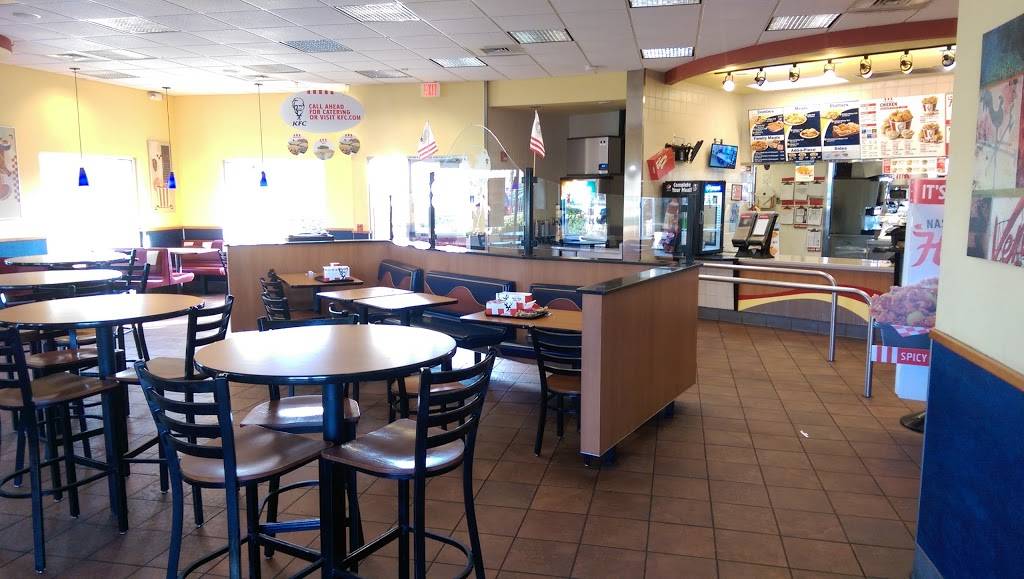 KFC | restaurant | Harman-Douglas #147, 12319 San Pablo Ave, Richmond, CA 94805, USA | 5102321527 OR +1 510-232-1527