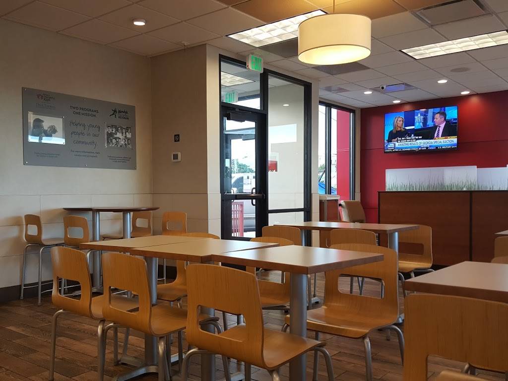 Wendys | restaurant | 8080 N Academy Blvd, Colorado Springs, CO 80920, USA | 7195988805 OR +1 719-598-8805