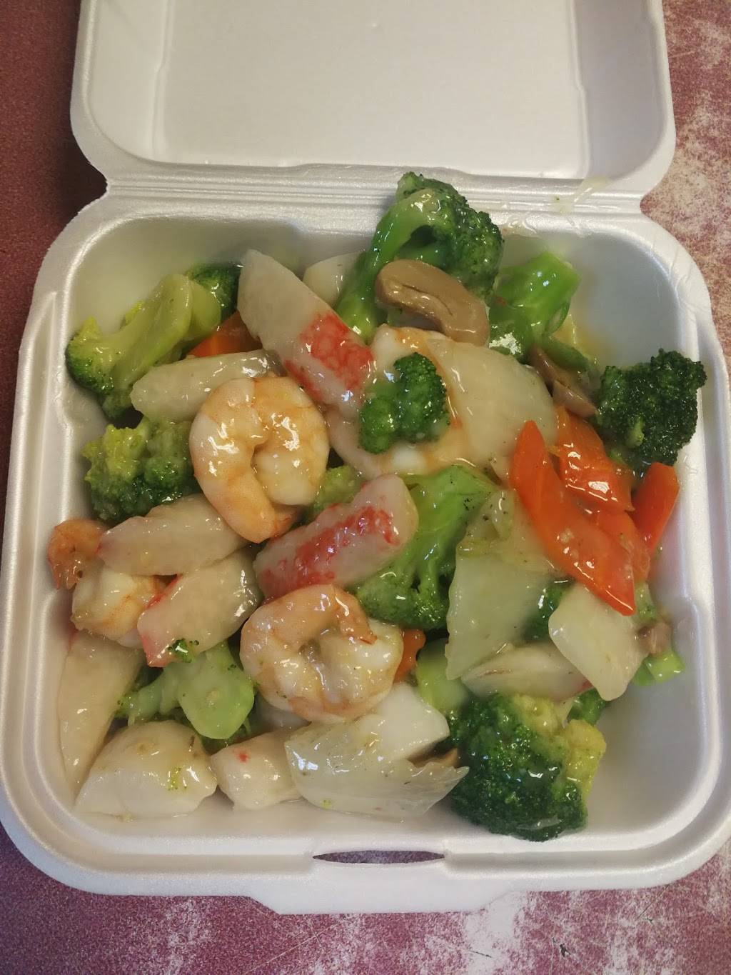 Poinciana Chinese Restaurant | restaurant | 874 Cypress Pkwy, Kissimmee, FL 34759, USA | 4079312299 OR +1 407-931-2299
