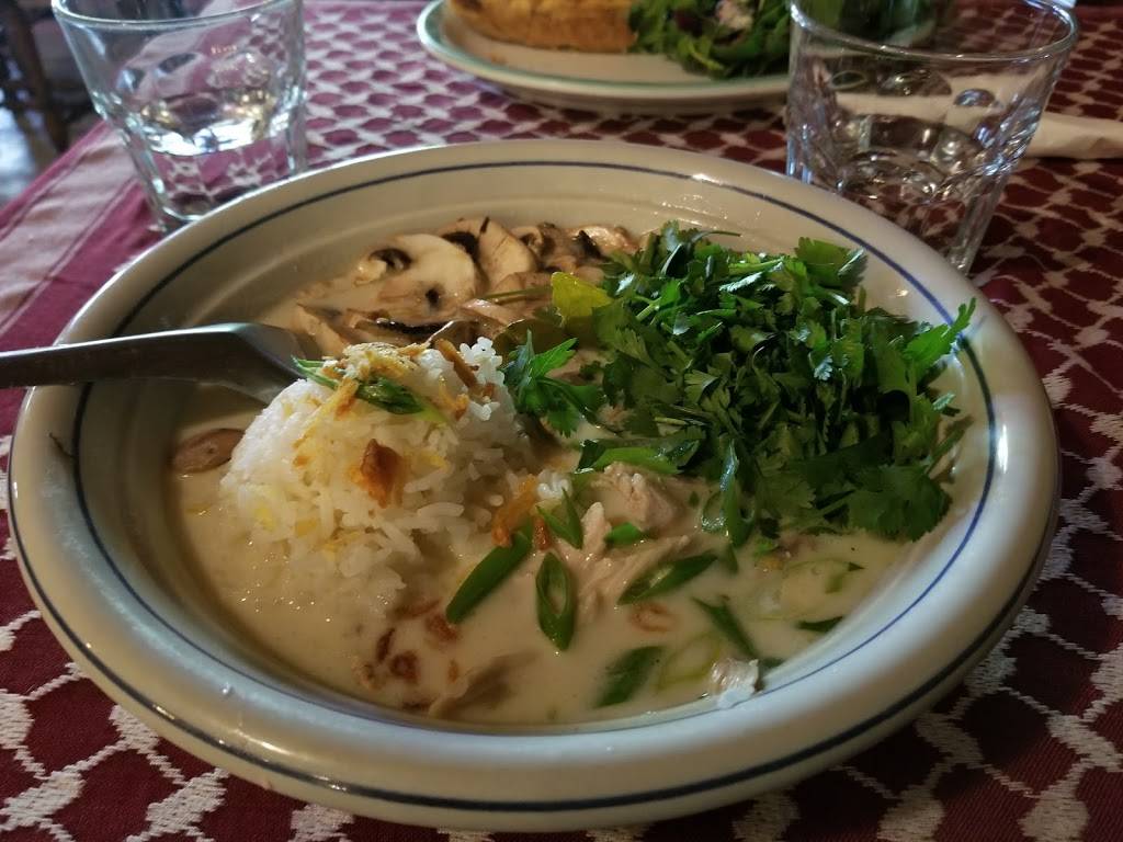 Trout Lake Country Inn | restaurant | 15 Guler Rd, Trout Lake, WA 98650, USA | 5093953667 OR +1 509-395-3667