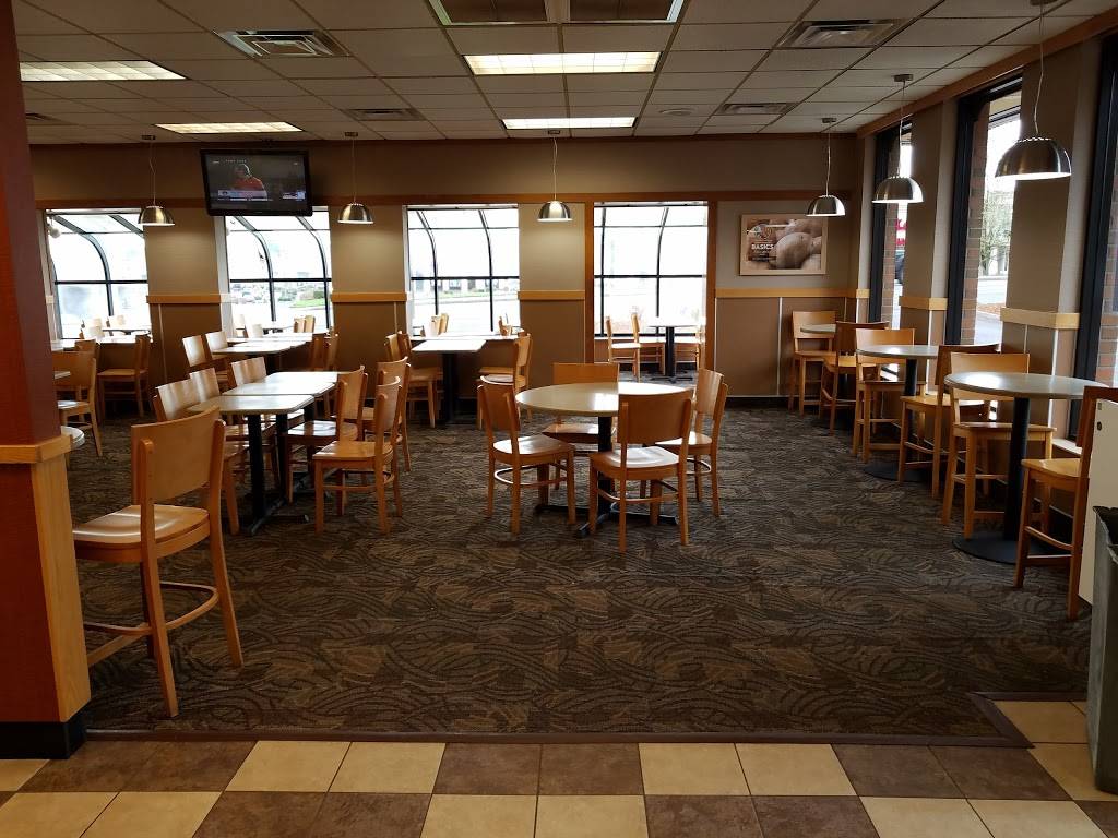 Wendys | restaurant | 1335 Molalla Ave, Oregon City, OR 97045, USA | 5036579165 OR +1 503-657-9165