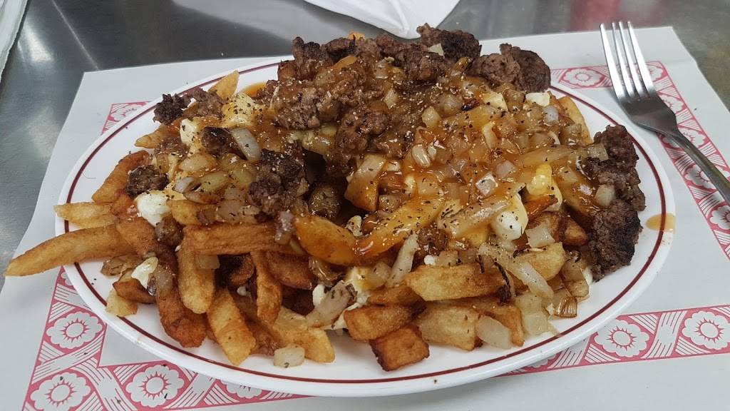 Paul Patates | restaurant | 0760 Rue Charlevoix, Montréal, QC H3K 2Y2, Canada | 5149372751 OR +1 514-937-2751