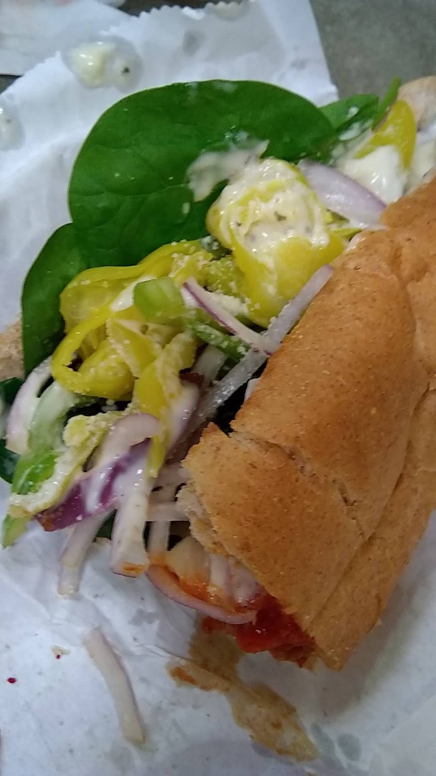 Subway Restaurants | restaurant | 6912 W Military Dr, San Antonio, TX 78227, USA | 2106735670 OR +1 210-673-5670