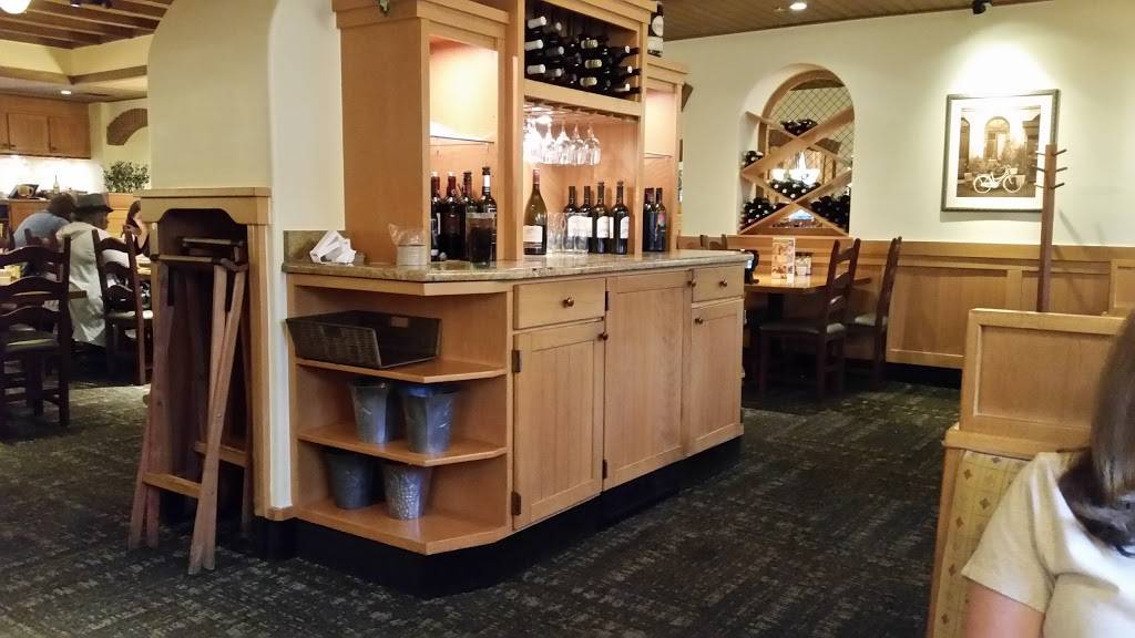 Olive Garden Italian Restaurant | meal takeaway | 2040 Cumming Hwy, Canton, GA 30115, USA | 7707046665 OR +1 770-704-6665