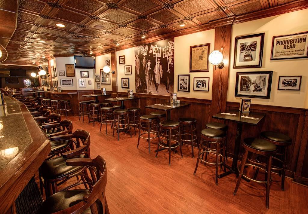 Exchequer Restaurant & Pub | restaurant | 226 S Wabash Ave, Chicago, IL 60604, USA | 3129395633 OR +1 312-939-5633