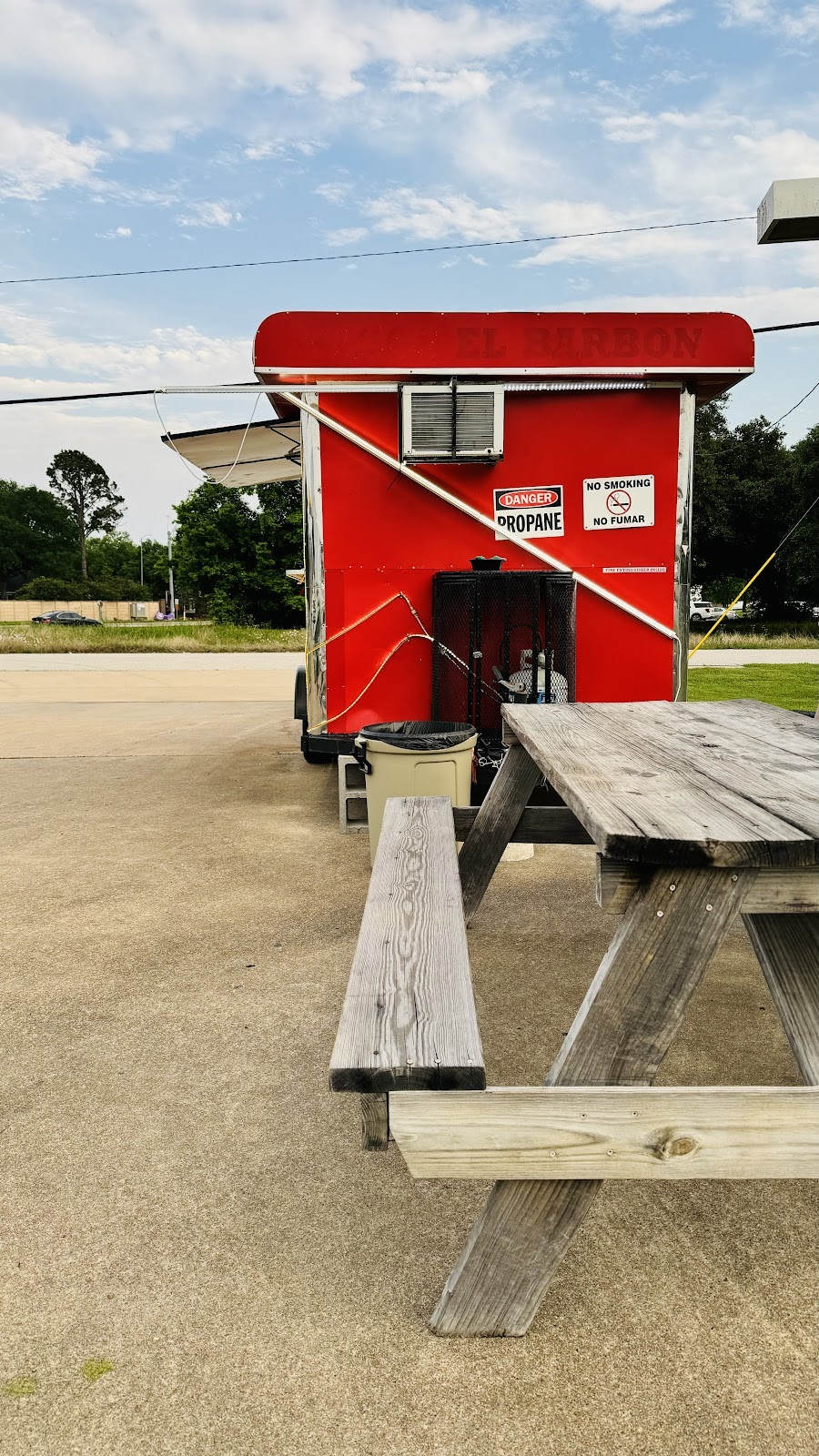 Himalayan food truck | restaurant | 1350 Pin Oak Rd, Katy, TX 77494, USA | 9039212562 OR +1 903-921-2562