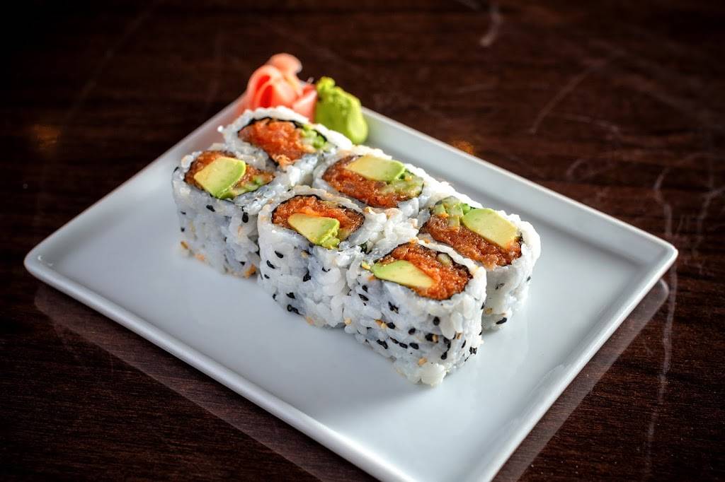 Siam Paragon | restaurant | 503 Main St, Evanston, IL 60202, USA | 8473322302 OR +1 847-332-2302